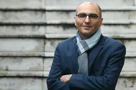 کنسرت حسین علیشاپور، خواننده موسیقی کلاسیک ایرانی، در سراسر کشور برگزار می&zwnj;شود