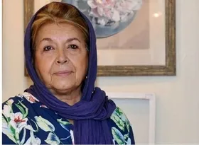 لیلی گلستان و شیوا مقانلو در جمع مترجمان محبوب سال