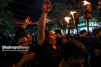 آئین سنتی مشعل گردانی نجفی‌ها در شب تاسوعا