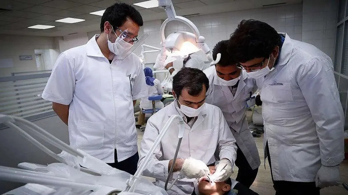 رد پیشنهاد کاهش ظرفیت آموزش پزشکی و دندانپزشکی در شورای انقلاب فرهنگی