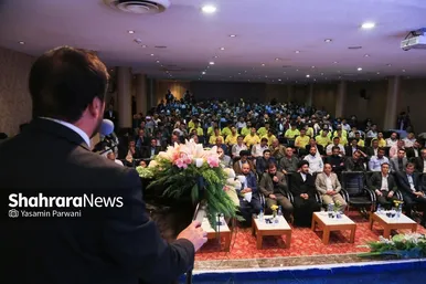 مراسم بدرقه تیم ملی فوتسال افغانستان در مشهد با حضور خداداد عزیزی