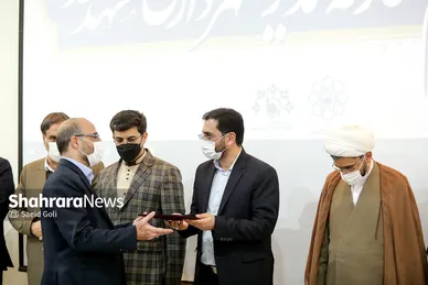 آیین تکریم و معارفه مدیران شهری و مدیرعامل موسسه فرهنگی شهرآرا