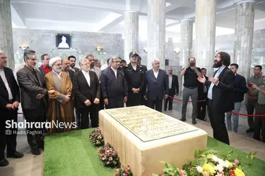 گزارش تصویری | بازدید استاندار خراسان رضوی و شهردار مشهد از چند بوستان سطح شهر و آرامگاه فردوسی در روز طبیعت