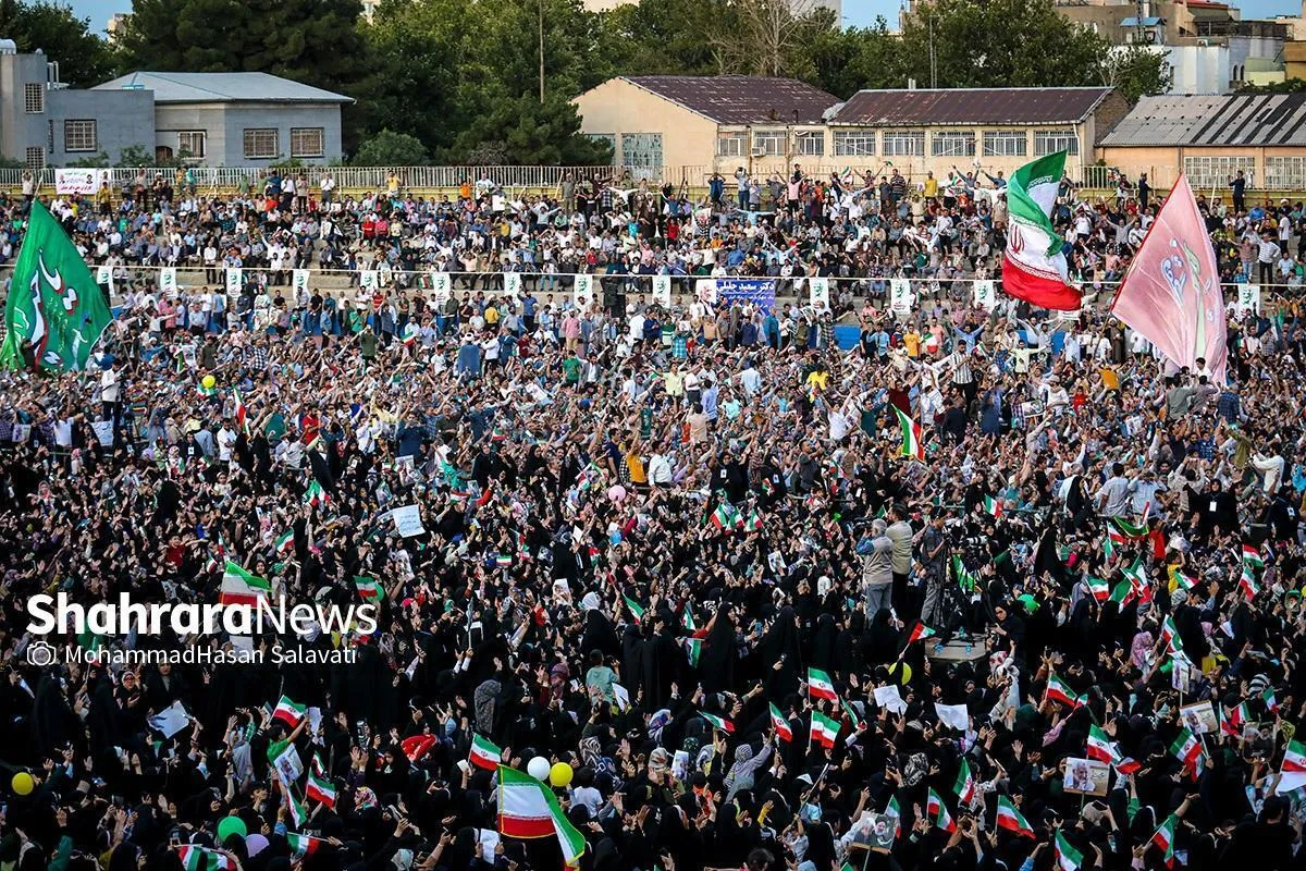 مشهد کانون انتخابات در آخرین روز تبلیغات ریاست‌جمهوری + فیلم