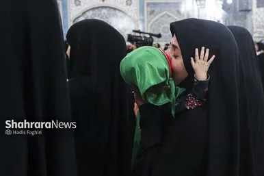 گزارش تصویری | مراسم شیرخوارگان حسینی در حرم امام‌رضا(ع)