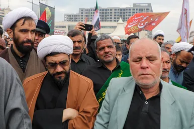 اجتماع صادقیون در مشهد