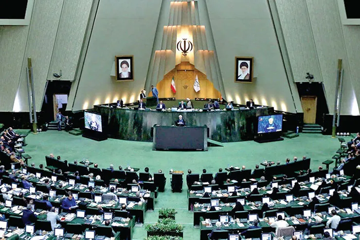 استیضاح «روحانی» چگونه از دستورکار خارج شد؟