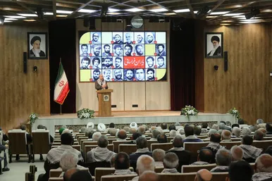 همایش «یاران خراسانی» با حضور قالیباف و سردار قاآنی در مشهد