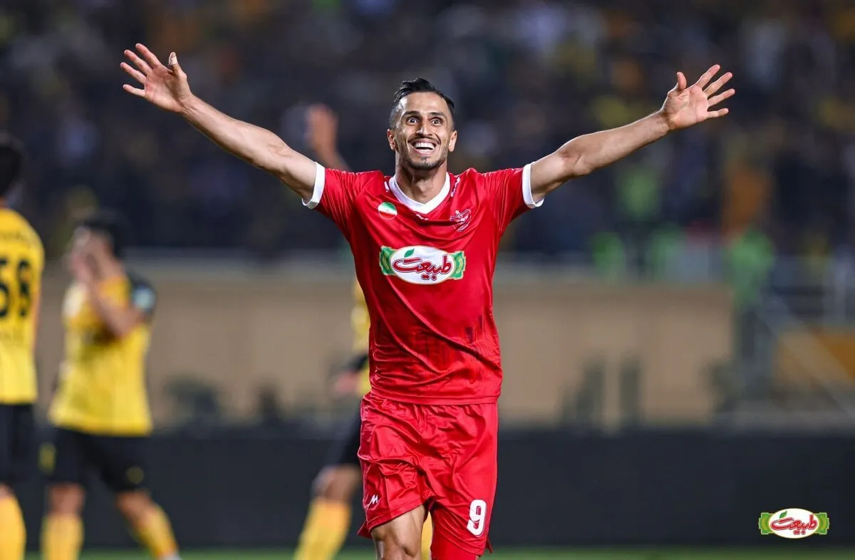 ائتلاف پرسپولیس و سپاهان علیه استقلال و تراکتور
