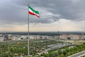 سی&zwnj;ان&zwnj;ان از تصمیم دولت ترامپ برای بازگرداندن ایرانی&zwnj;های بیشتری به کشورشان خبرداد