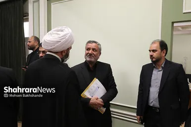 جلسه قرارگاه مرکزی خدمت رسانی به زائرین حرم مطهر رضوی