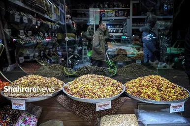 حال و هوای بازار مشهد در آستانه شب یلدا