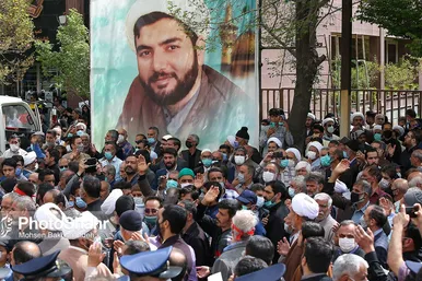 تشییع پیکر شهید حجت الاسلام دارایی در مشهد