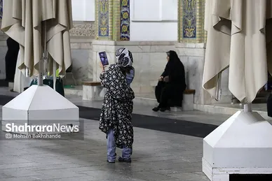 شب عید مبعث در حرم مطهر رضوی