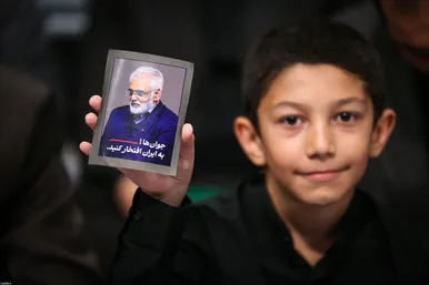 گزارش تصویری | مراسم بزرگداشت شهدای جنگ تحمیلی اخیر با حضور رهبر انقلاب اسلامی