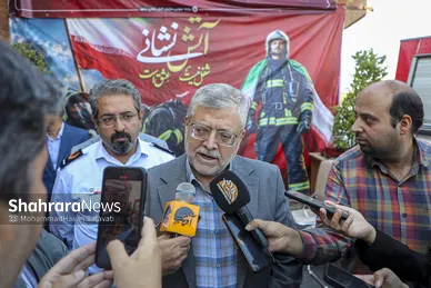گزارش تصویری | آیین افتتاحیه ایستگاه آتش‌نشانی شماره ۵۷ و آغاز به کار ۳۵۶ آتش نشان جدید الاستخدام و ۲۱ بانوی آتش نشان