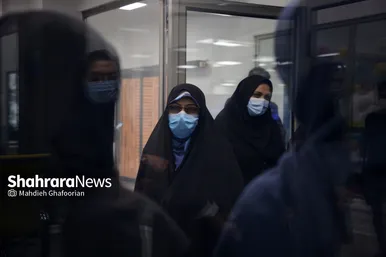 بازدید معاون رییس جهمور در امور زنان و خانواده از کارخانه نوآوری مشهد