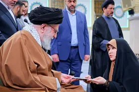 دلم کبوتری بود که پر&zwnj;می&zwnj;کشید به هوای او