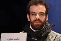 شکیب شجره، بازیگر سینما خطاب به ترامپ: افکار تو برای عصر حجر است و متوهم هستی + فیلم