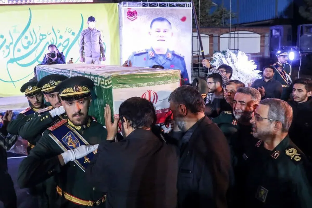 تشییع پیکر سردار سرلشکر شهید «عباس نیلفروشان» در تهران آغاز شد (۲۴ مهر ۱۴۰۳) + عکس و فیلم