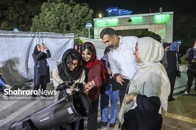 گزارش تصویری | ویژه‌برنامه «رصد ماه سرخ» در بوستان کوهسنگی مشهد