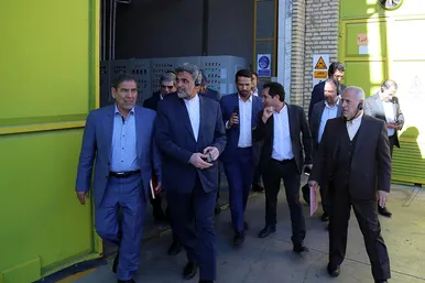 بازدید رییس سازمان بورس و ارواق بهادار از چند واحد صنعتی در مشهد