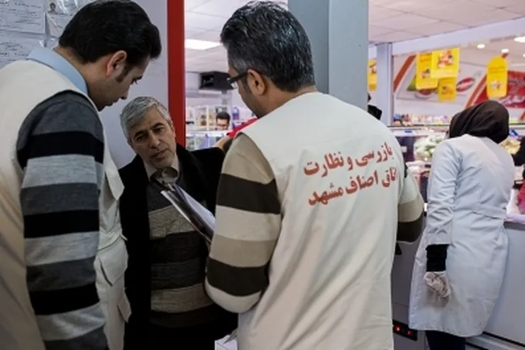 نان، روغن، مرغ و تخم مرغ در صدر تخلفات واحدهای صنفی مشهد