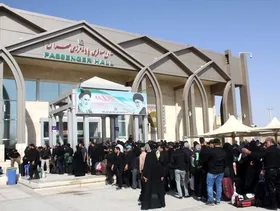 فرماندار مهران: ۱۵ هزار زائر از مرز خارج شده&zwnj;اند | کندی حرکت مربوط به تعداد کم گیت&zwnj;های عراقی است