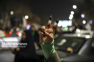 گزارش تصویری | واکنش مردم مشهد به خبر انتخاب آیت‌الله سیدمجتبی خامنه‌ای به عنوان سومین رهبر انقلاب اسلامی ایران