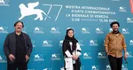 ظاهر متفاوت جواد عزتی در جشنواره ونیز ۲۰۲۰