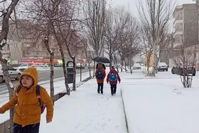 فعالیت مدارس، ادارات و بانک&zwnj;های فیروزکوه فردا (۵ بهمن ۱۴۰۴) با یک ساعت تأخیر آغاز می&zwnj;شود