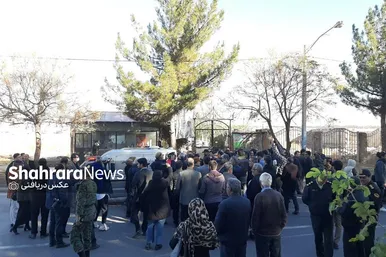 عکس‌هایی از مراسم تشیع پیکر محمدعلی اسلامی ندوشن