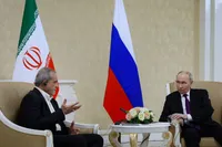 پزشکیان در دیدار با پوتین: جنگ باید تمام شود و حقوق ملت ایران رعایت شود | از میز مذاکره کنار نخواهیم کشید