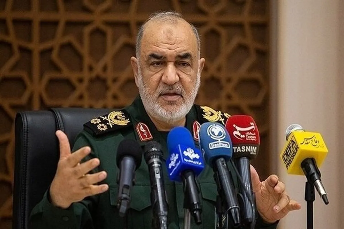 سردار سلامی: هرچه آن‌ها بمباران می‌کنند، غزه می‌ماند