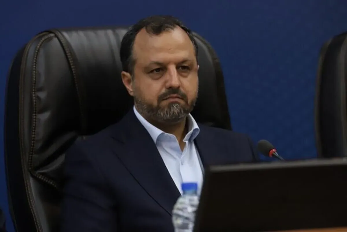 خاندوزی: اقتصاد ایران از چاله رکود خارج شده است