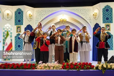 گزارش تصویری | جشن ازدواج ۲۱۰ بسیجی از سراسر کشور در حرم امام‌رضا(ع)
