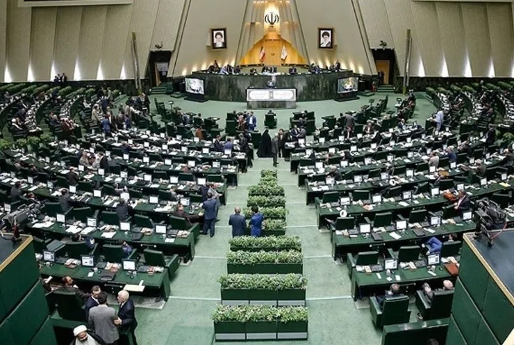 طرح «خرید سربازی» از دستور کار مجلس خارج شد (۱۲ بهمن ۱۴۰۰)