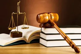 تخلف محرز در یکی از مدارس مشهد | نظافت اجباری مدرسه توسط ولی دانش&zwnj;آموز
