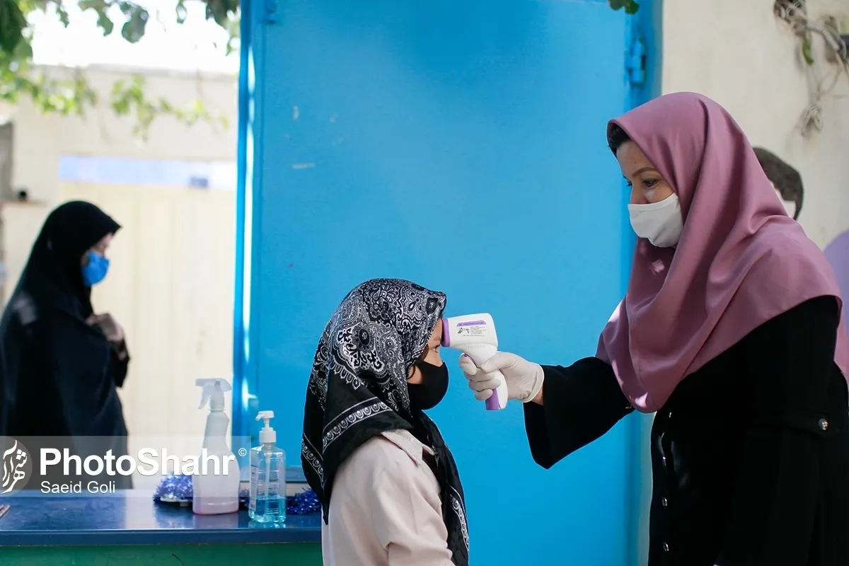 ارائه خدمات رایگان سلامتی به ۱۲ هزار دانش آموز در مناطق حاشیه‌نشین مشهد