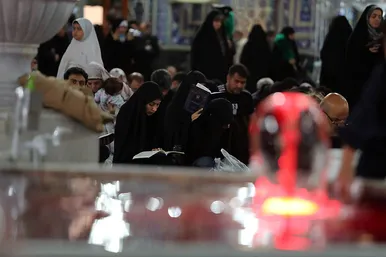 مراسم احیاء شب 23 ماه رمضان در حرم مطهر رضوی