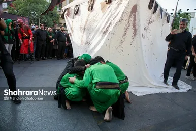 آیین خیمه سوزان عصر عاشورا در مشهد