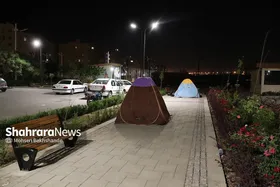 شب گذشته جمعیت زیادی از شهروندان مشهدی در پارک&zwnj;ها اتراق کردند (۸ اردیبهشت ۱۴۰۲)