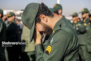 گزارش تصویری | مراسم استقبال از پیکر‌های مطهر ۱۴ شهید گمنام دفاع مقدس در مشهد (۶ آذر ۱۴۰۳)