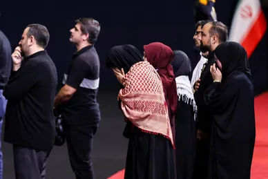 گزارش تصویری | ادای احترام هیئت‌هایی از کشورهای مختلف به مقام رهبر شهید انقلاب اسلامی