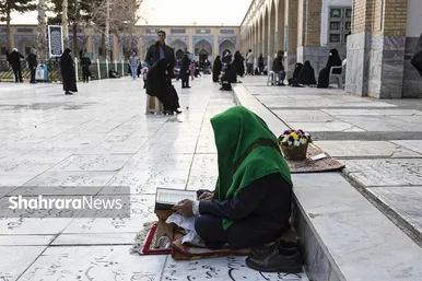 آیین چراغ برات در آرامگاه خواجه ربیع