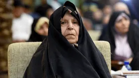 &laquo;سیمین&zwnj;دخت وحیدی&raquo; بانویی که شعر انقلاب را به نسل بعد سپرد| &laquo;خاتون شعر جبهه&raquo; که بود؟