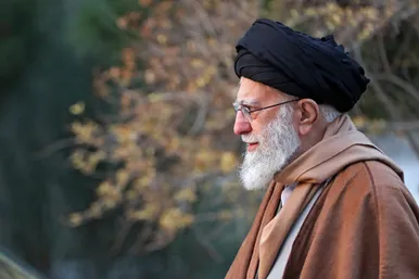 گزارش تصویری | حضور رهبر معظم انقلاب در مرقد مطهر بنیان‌گذار کبیر جمهوری اسلامی ایران و مزار شهدای نظام و دفاع مقدس (۱۱ بهمن ۱۴۰۳)
