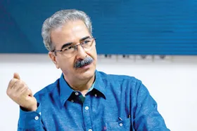 درباره مسعود مهرابی، مدیرمسئول نشریه معتبر و جریان&zwnj;ساز &laquo;فیلم&raquo;