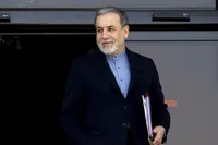 العربی‌الجدید از احتمال سفر احتمالی عراقچی به قاهره خبرداد