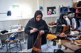 چگونه یک زن می&zwnj;تواند کارآفرین شود؟